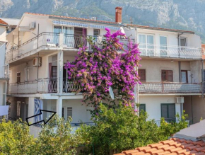 PRLIĆ, Makarska